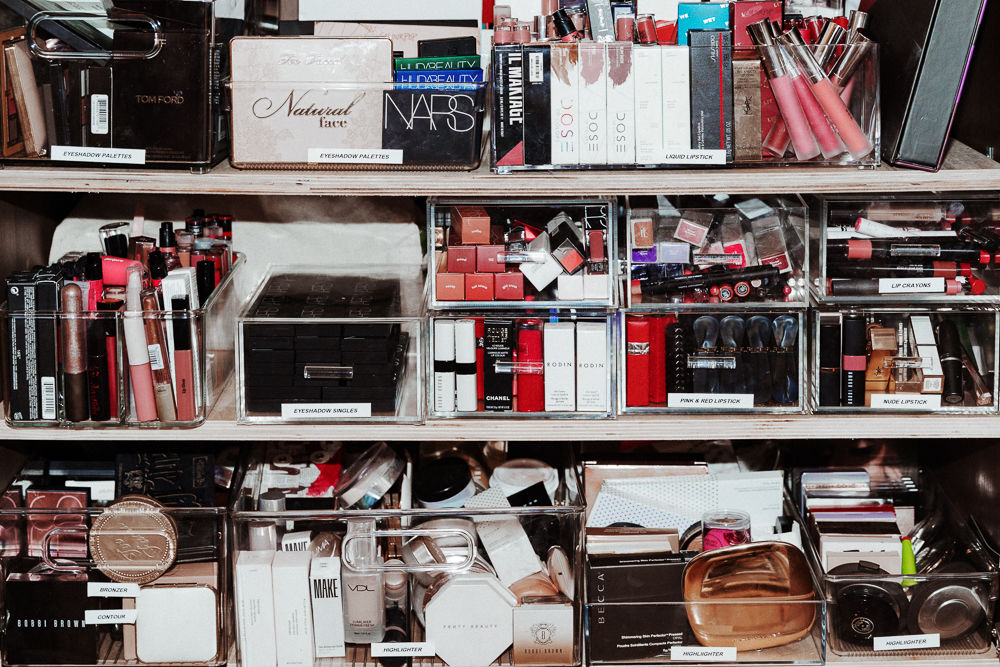 What It's Like To Date A Beauty Junkie