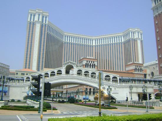 A Day Trip to Macau