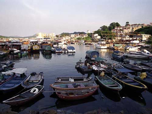 Experience Hong Kong Culture without Shopping