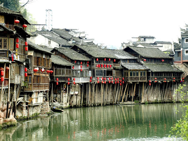 Traditional Chinese dwelling Traditional Chinese dwelling