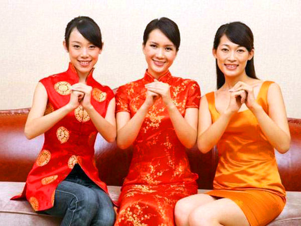 chinese fist and palm salute