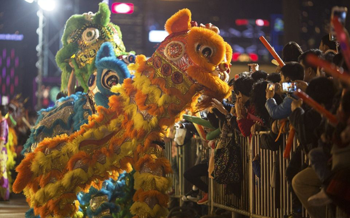 lion & dragon dance in hong kong