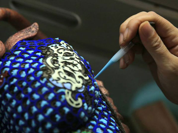 Chinese cloisonn&eacute;