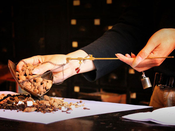Traditional Chinese Medicine Traditional Chinese Medicine