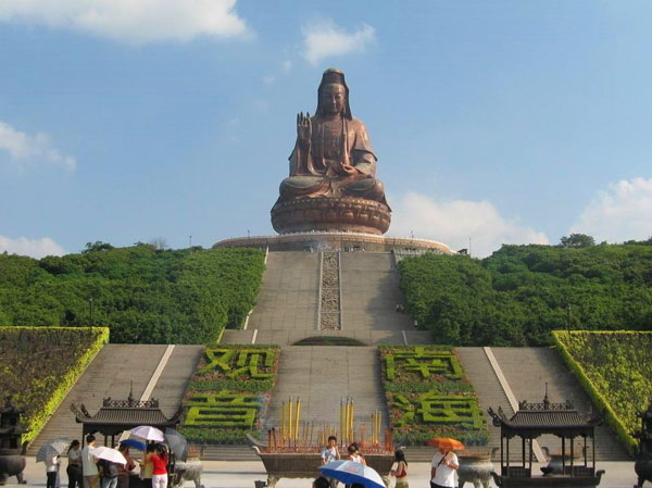 Big Buddha statue in China Big Buddha statue in China