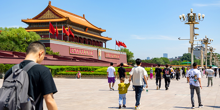 How to Spend a 12 Hour Layover in Beijing