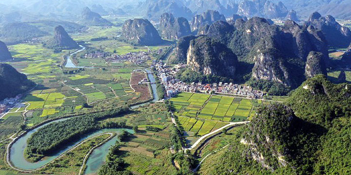 Yingxi Peak Corridor (Jiulong Town)