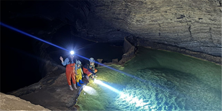 Long Men Water Cave