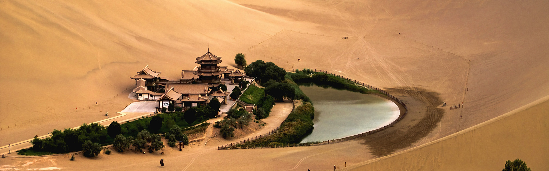 Dunhuang Travel Guide