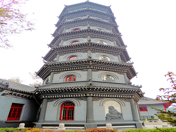 Ji Le Temple