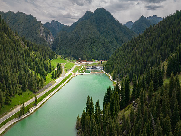 Urumqi Tianshan Grand Canyon