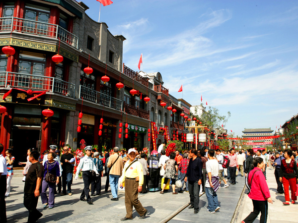 The Best Free Things to Do in Beijing-Wangfujin Street