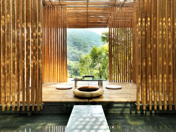 Commune by the Great Wall
