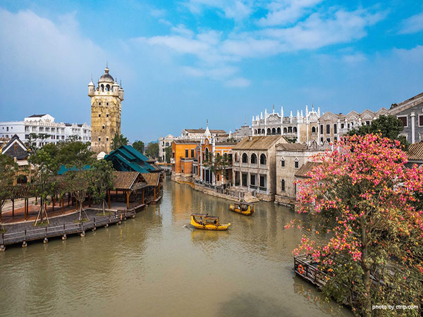 chikan overseas chinese town