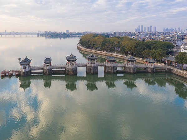 Chaozhou Guangji Bridge