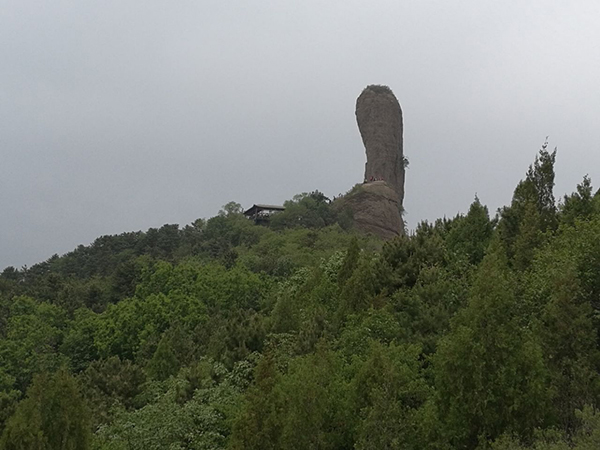 Wooden-club Mountain