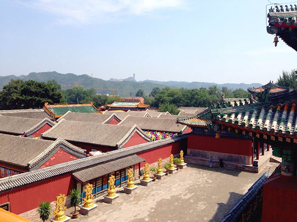 Eight Outer Temples