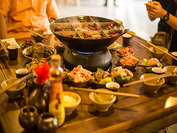 Hot Pot in Chengdu Eat Hot Pot in Chengdu