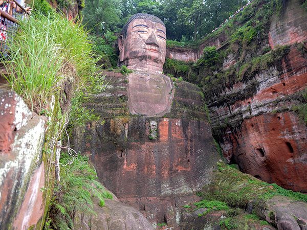 /pic/city/chengdu/attractions/Leshan-Giant-Buddha-6.jpg