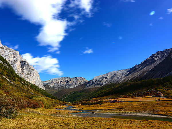 Daocheng Yading View