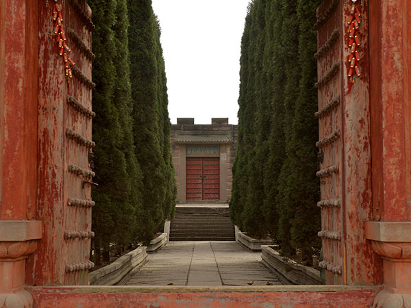 Ming Tombs of Shu King