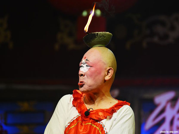 Shufeng Yayun Sichuan Opera House Rolling Lantern