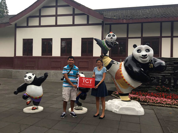 14 Days Giant Panda & Yangtze River Group Tour