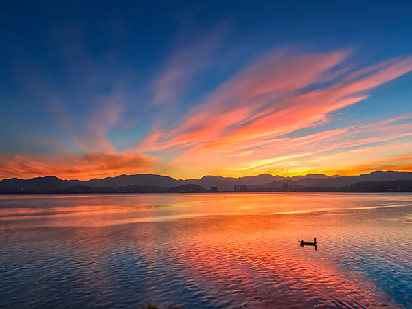 Erhai Lake