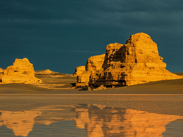 Dunhuang Yardang National Geopark