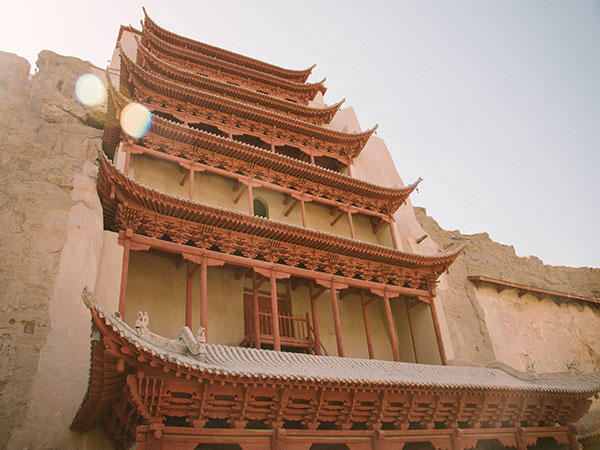 /pic/city/dunhuang/attractions/Mogao-Grottoes-04.jpg