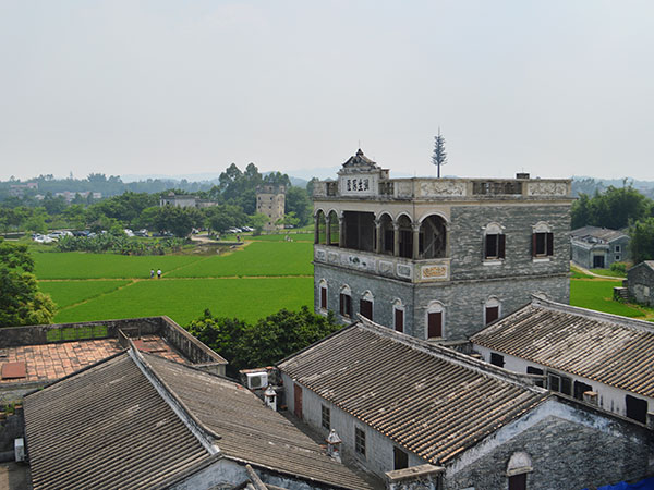 Kaiping Watchtowers (Diaolou) and Villages
