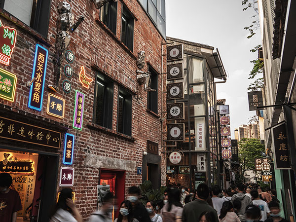 /pic/city/guangzhou/attractions/yongqingfang-3.jpg