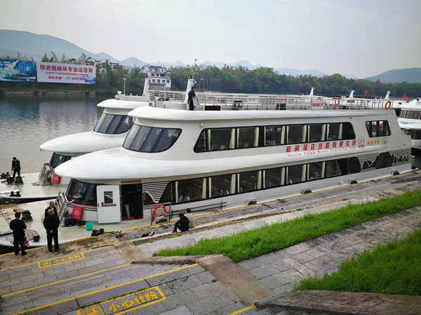 Cruise in Li River Cruise in Li River