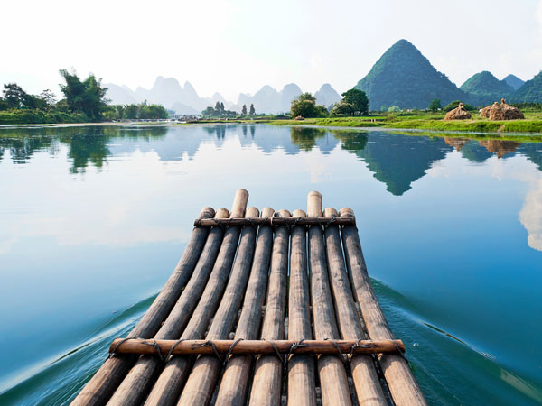 /pic/city/guilin/attractions/Yangshuo-Yu-Long-River-7.jpg