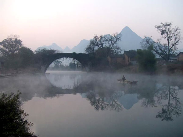 Yangshuo Yulong Bridge