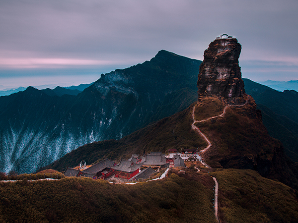 How to plan a trip to Mount Fanjing