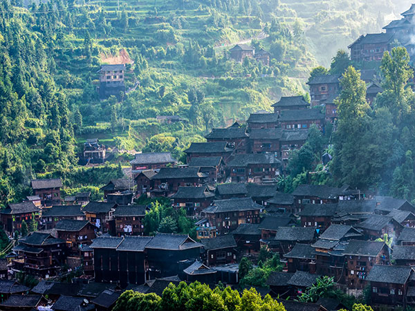 /pic/city/guiyang/attration/xijiang-miao-village-02.jpg