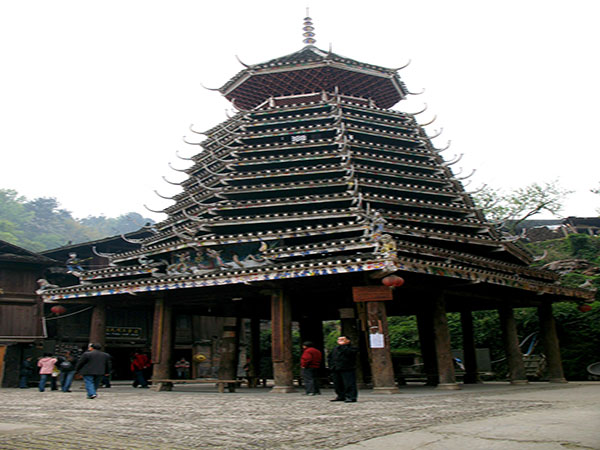 Photography Tips for Zhaoxing Dong Minority Village