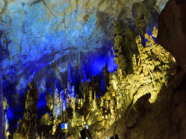 Zhijin Cave