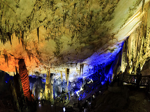 Zhijin Cave