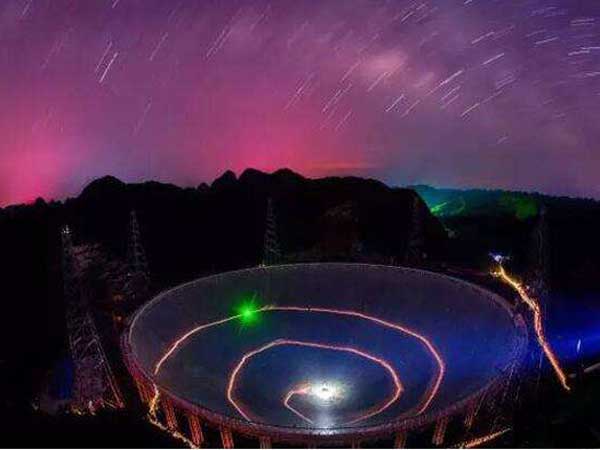 china's world largest radio telescope---FAST at night