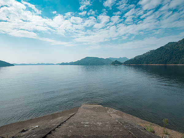 Thousand-islet Lake