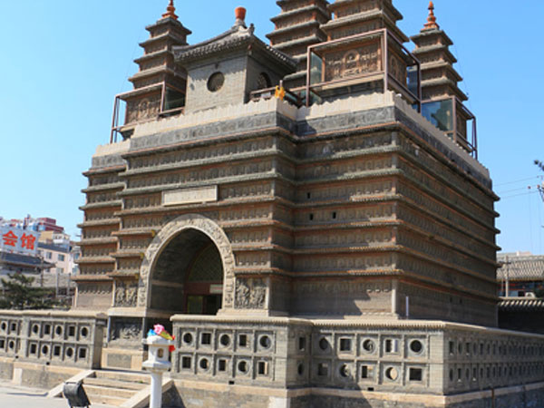 Five Pagodas Temple