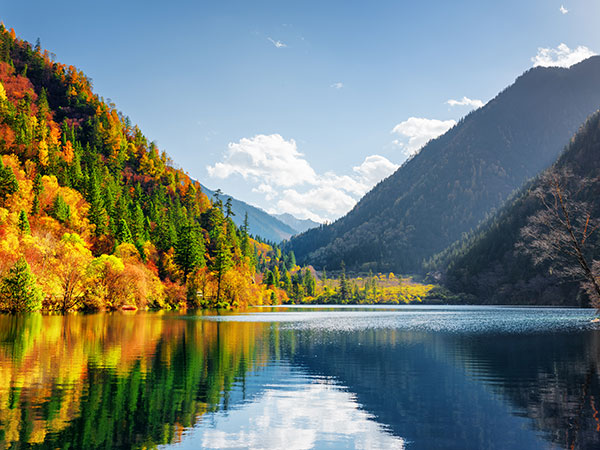 /pic/city/jiuzhaigou/attractions/jiuzhaigou-scenic-area-8.jpg