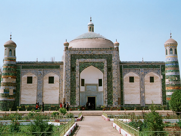 Xiangfei Park and Apak Hoja Tomb