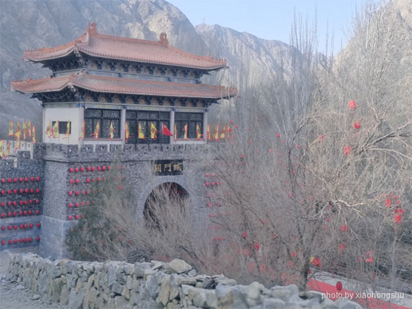 Korla - Iron Gate Pass