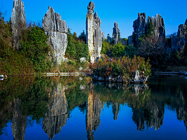 how to plan a day trip to Kunming Stone Forest