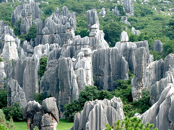 /pic/city/kunming/attractions/Stone-Forest-6.jpg