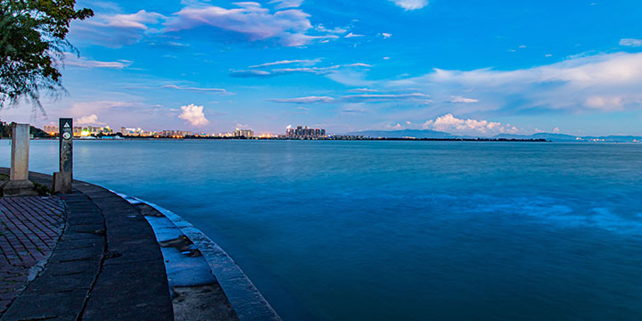 Dianchi Lake in Kunming