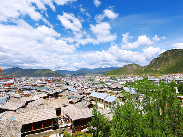 Zhuoni Niba Hundreds-years Tibetan Village Zhuoni Niba Hundreds-years Tibetan Village